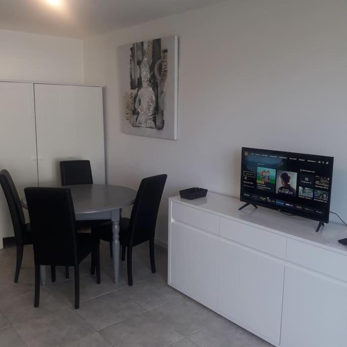 Dans Les Vignes Varoises Apartment *